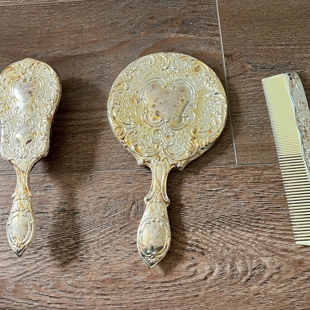 Vintage Silver-Plated Mirror Brush Comb Vanity Dresser 3-Piece Set - Picture 7 of 11